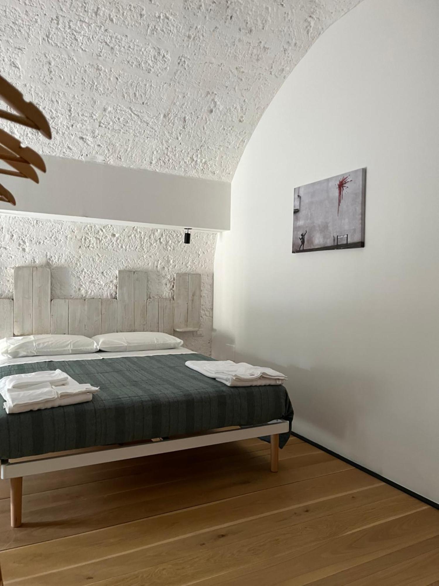 Bruni/casina